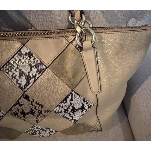 Coach F57510 Snake Patchwork Ava Tote in Beechwood Beige/Gold Hardware - Picture 4 of 15